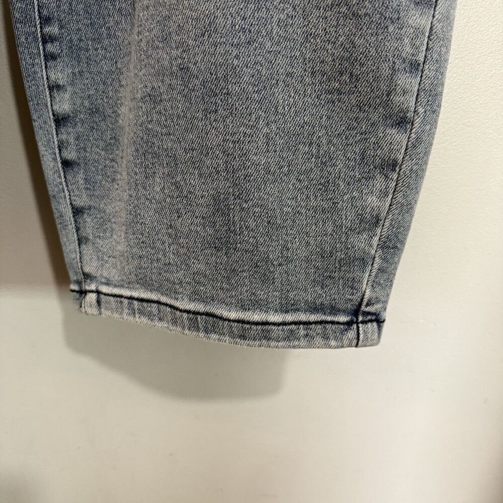 Judy Blue 24W Plus High Rise Distressed Blue Jeans Stretch Denim NWT - Picture 3 of 8